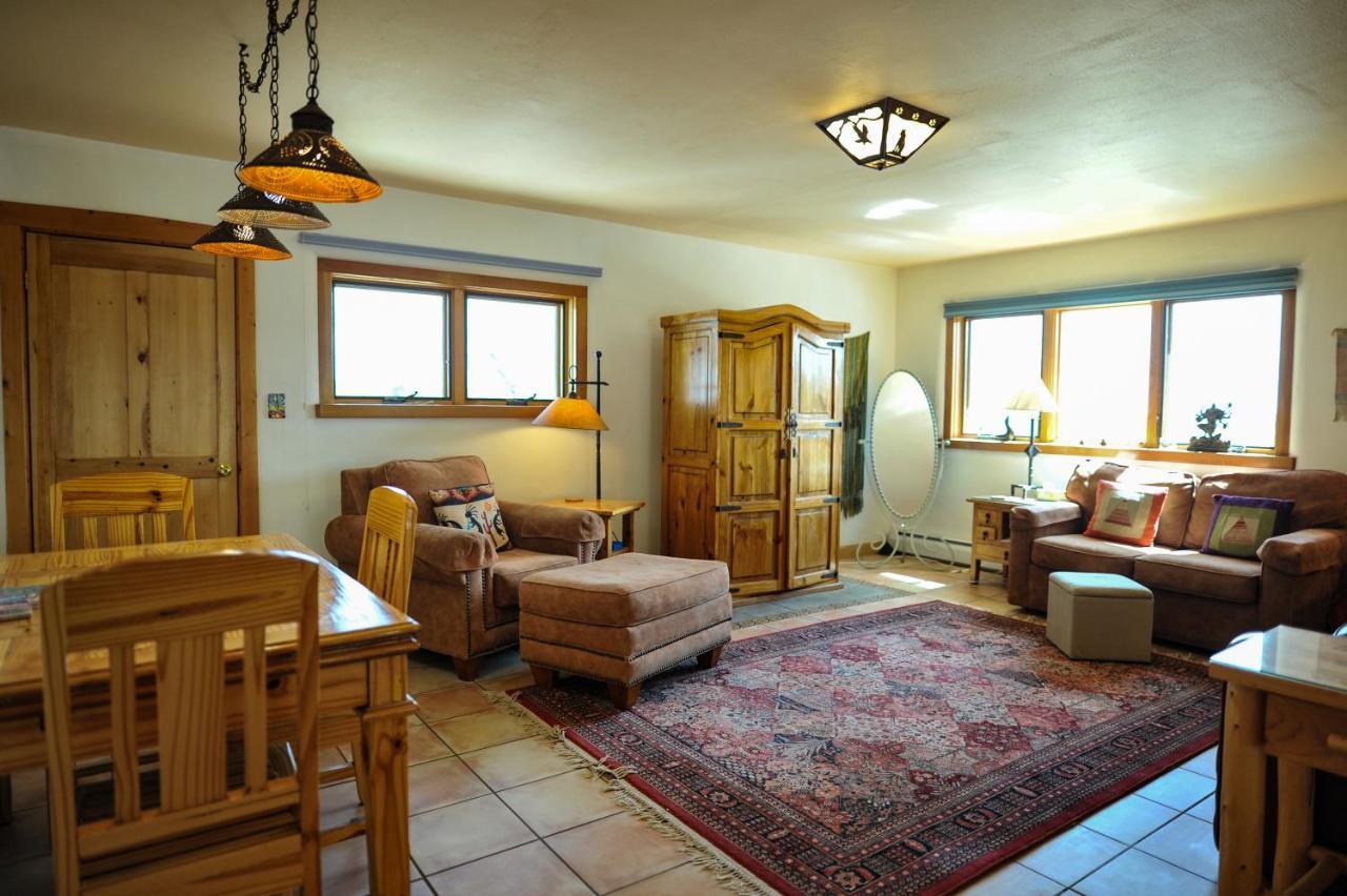 Heart And Wings Retreat Center Apartment Silver City Exterior photo
