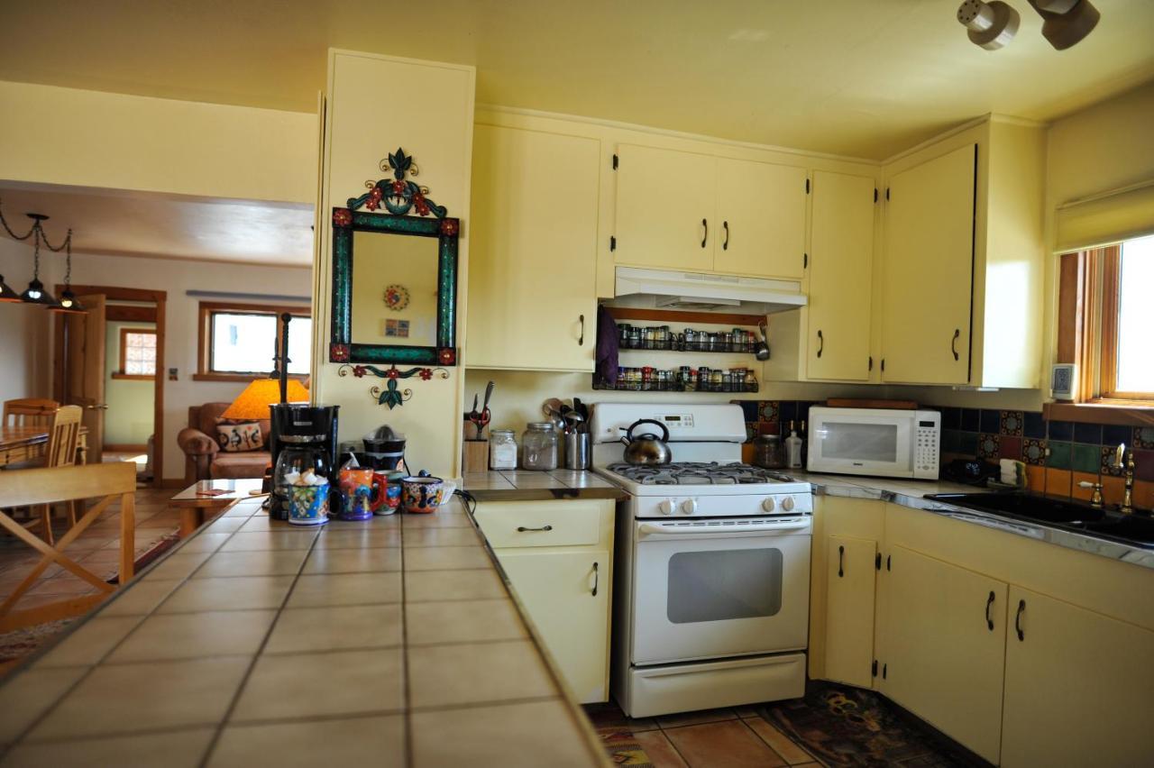 Heart And Wings Retreat Center Apartment Silver City Exterior photo