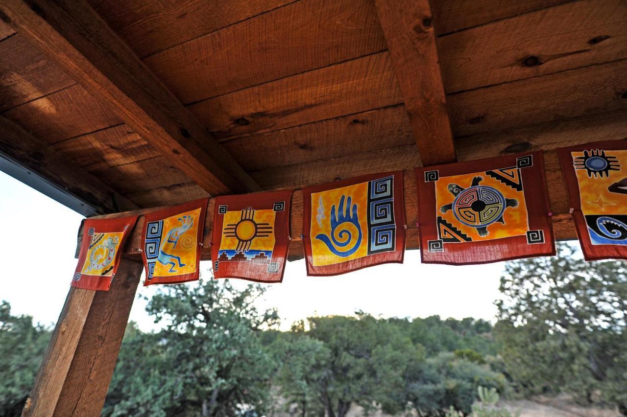 Heart And Wings Retreat Center Apartment Silver City Exterior photo